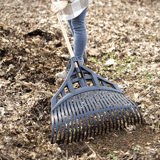 Extra-Wide Leaf Rake